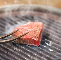 シェフが自信をもって提供する創作肉料理をご賞味下さい