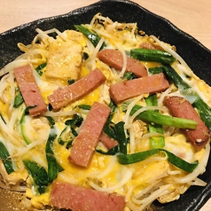 スパムともやしの卵とじ