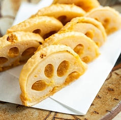 揚げたて辛子蓮根 あります！