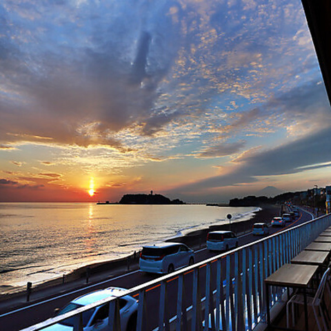 Windera Cafe �������l�X