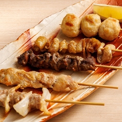 串焼き五種盛り合わせ（塩・タレ）
