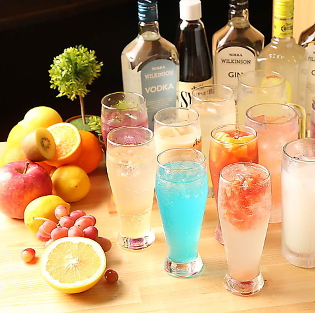 豊富なドリンクと美味しい焼き鳥・串カツメニュー！総合居酒屋≪うちわ≫