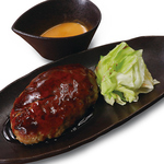 肉汁もたっぷり！『牛肉100％つくね』はこだわりの逸品です