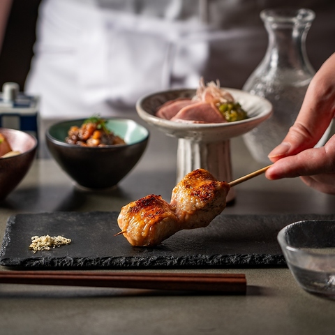 【京橋駅 徒歩3分】『焼鳥×酒肴細巻き』自由で粋な大人の居酒屋