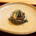 料理メニュー写真 　絶美名物料理【淡路島産】生あわびバター焼き