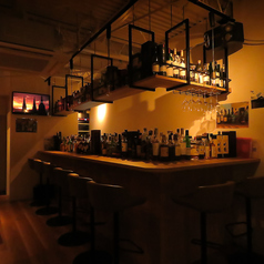 カウンター席　1名様掛け×8席