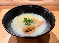 【肉味噌白湯ラーメン】〆の一品にもどうぞ！