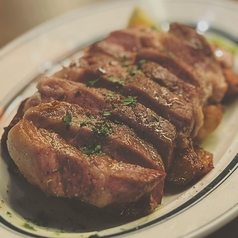 豚肩ロースの窯焼き ローストポーク