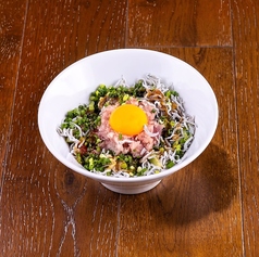 ネギトロしらす丼