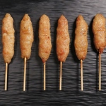 関西から新潟初上陸！極うまの”華鳥ミンチ串”名物串です！是非ご賞味ください♪