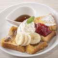 料理メニュー写真&nbsp;フレンチトースト　フルーツホイップ添え
