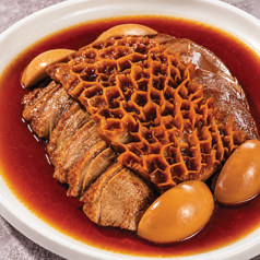 味染み香港煮込み「ルースイ」の盛合せ