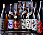 焼酎の種類も豊富です。酒にあう鉄板焼きが揃っています。