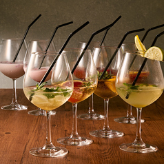 華やかなオリジナルモクテルを数多くご用意。