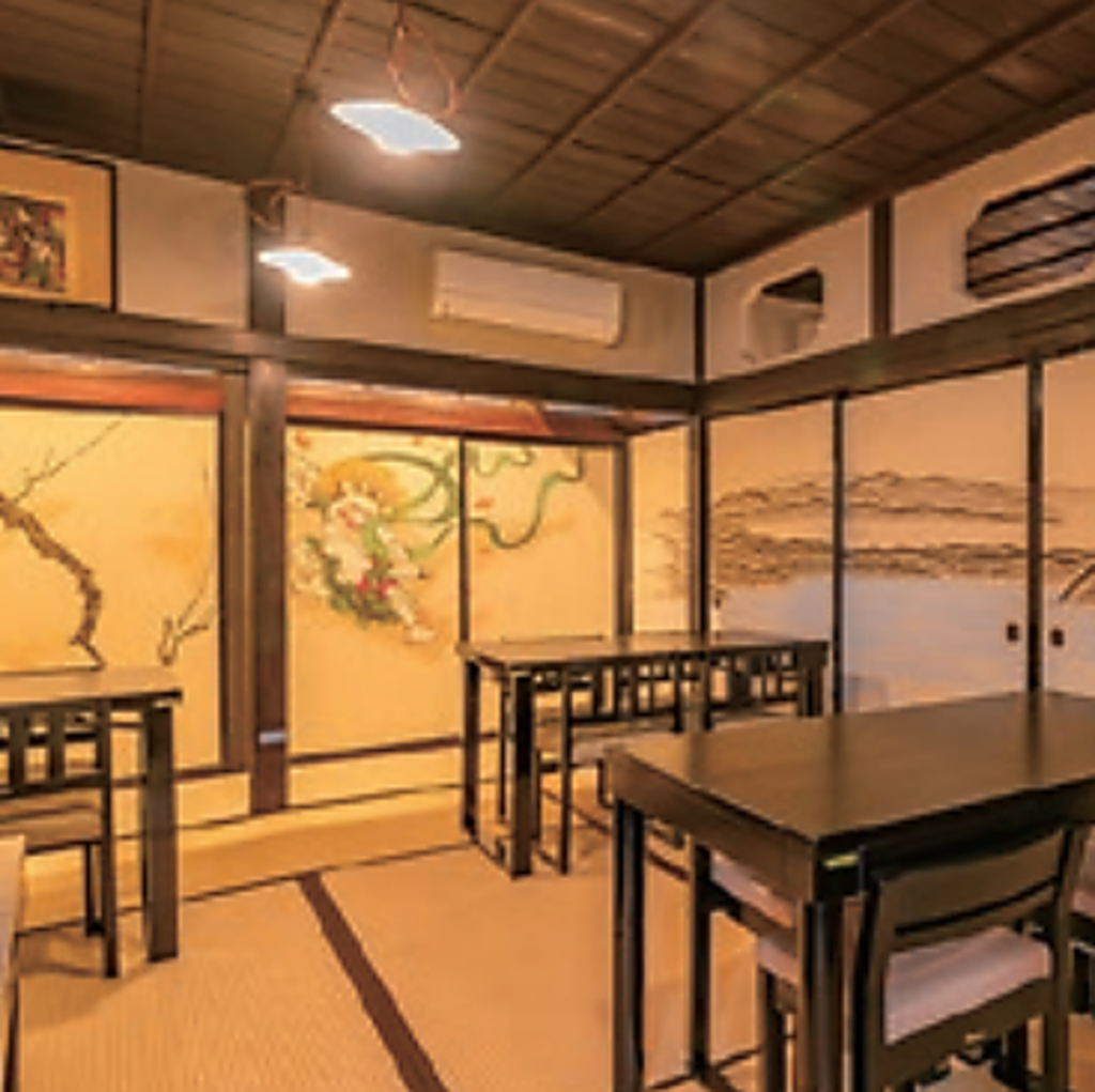 落ち着いた和の空間で味わう贅沢