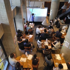 最大24名様まで貸切が可能です。