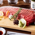 料理メニュー写真&nbsp;本鮪の断面刺し（背）