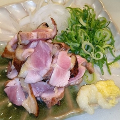 薩摩地鶏モモ肉たたきの写真
