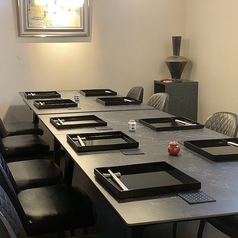 貸切可能です。個室とカウンター席利用で最大20から24席利用可能です。ご相談事はお店までお問い合わせください◎