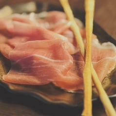 ハモン・セラーノ