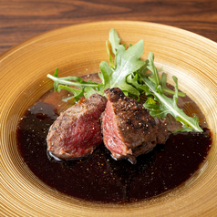 牛フィレの赤ワインソース