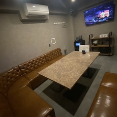 15名様まで入れる「VIP」のお部屋です！大人数の宴会や歓送迎会におすすめ◎宴会でも皆様で楽しみやすいプライベートな空間となります。