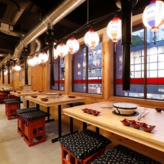 秩父焼肉ホルモン酒場 まる助 八王子店の雰囲気1
