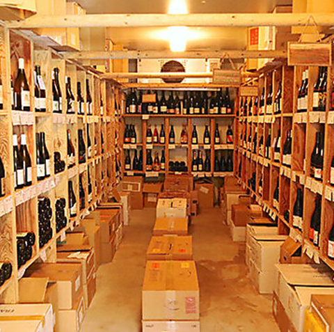 駅チカ◎店主自ら厳選したフランス産ナチュラルワインをフランス家庭料理のお店♪