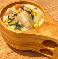 ゴロゴロ野菜の牡蠣チャウダー