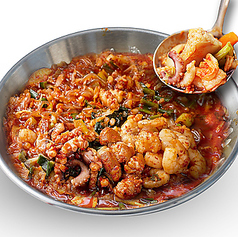 韓国料理 bibim’ KITTE博多店の特集写真