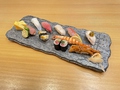 料理メニュー写真 旬の素材を使った寿司