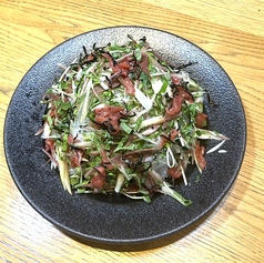 川越産ダイコンの薬味たっぷり梅サラダ