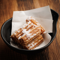 デザートチュロス（砂糖 or はちみつ / 練乳）