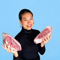 あなた、お肉焼く。わたし、お世話焼く。