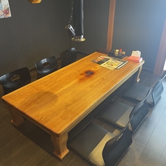 炭火焼 牛心 堤店の雰囲気3