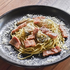 広島県産カキとベーコンジェノバ