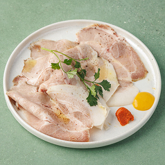 ハーブ香る豚肩ロースのジャンボンブラン