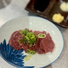 とろ旨赤身　馬刺し