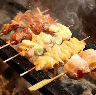 一本一本丁寧に焼き上げる本格炭火串焼き！