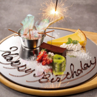 【デザートプレート】をご用意！誕生日にチェキ撮影も☆