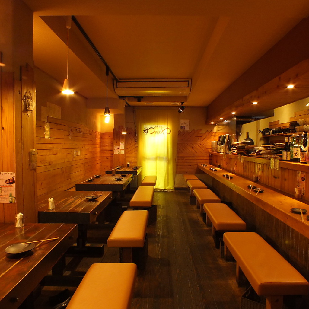 落ち着いた店内は25名～貸切OK！最大34名の宴会も承ります☆