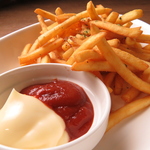 フライドポテトやだし巻き卵など飲み会にピッタリなメニューも多数ご用意しております♪