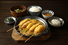 串カツとじ定食 肉串カツ