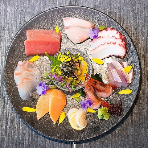 産地直送の新鮮な食材を使用！鮮魚と串焼きを贅沢にご堪能頂けます。