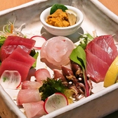 長崎産をメインに、その日に揚がった極上の鮮魚を使ったお刺身。言うまでもなく、ご飯、お酒のどちらとも相性は抜群です。