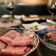 黒毛和牛の中でも最高級品のA５を専門に扱う焼肉店です