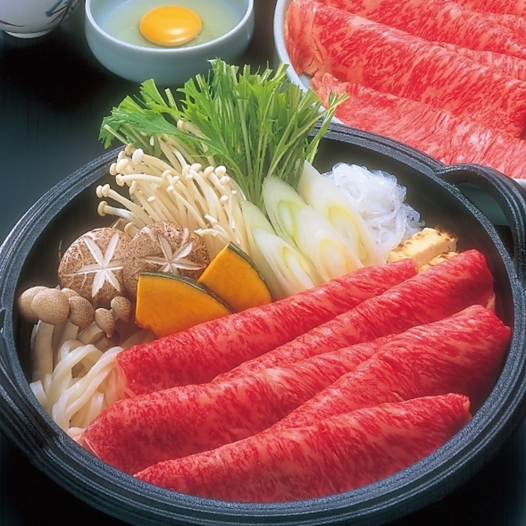 記念日のお祝いや大切な接待、自分へのご褒美など、特別な夜を彩る贅沢なラインナップ。