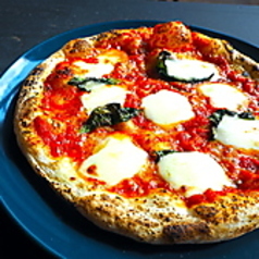 【ピザ生地も自家製】一度食べたらまた食べたくなる！