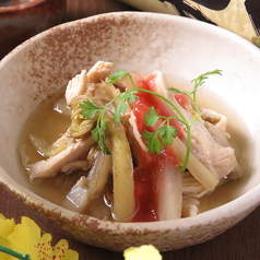 山うどと鶏肉の梅肉おとし