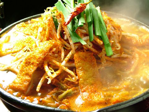 創業40周年!辛さが31段階で選べる名物KARAKARA鍋が人気のお店!